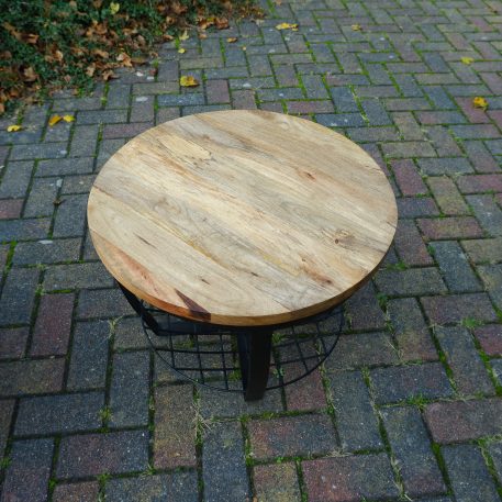 industrieel mangohouten bijzettafel salontafel rond zwart staal en gaas hoog 47 cm diameter 60 cm 20