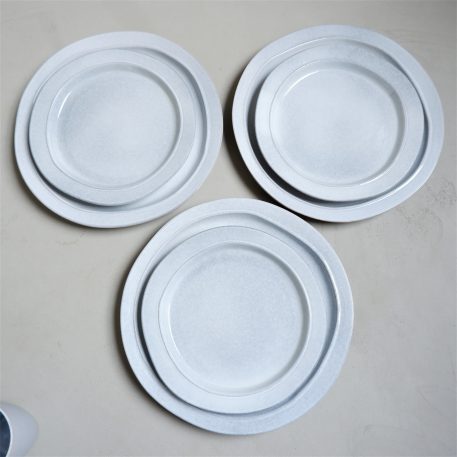 ib-laursen grey dunes dinerbord dinner plate stone ware hoog 3 cm diameter 28 cm en ontbijtbord
