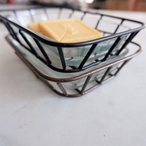 ib-laursen soap dish zeep schaaltje zwart metaal en glas hoog 3.5 cm breed 14.5 cm diep 10.5 cm1