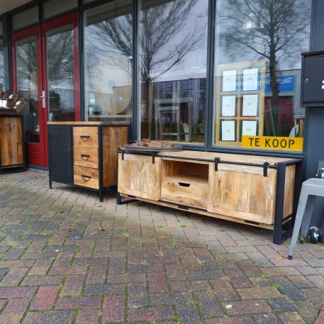 Beau travail tv dressoir 2 schuifdeuren en lade UITVERKOCHT - Afbeelding 22