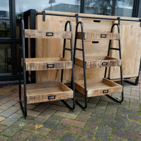 Etagère mangohout en zwart staal UITVERKOCHT - Afbeelding 10