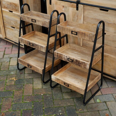 Etagère mangohout en zwart staal UITVERKOCHT - Afbeelding 13