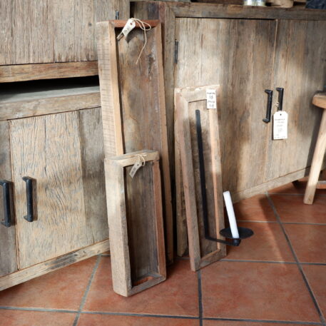 barnwood dienblad laag met wandkandelaar er op dienblad xl en korter model truckwood railway wood oud hout