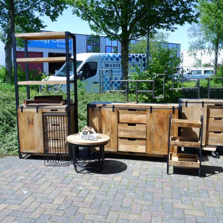 Beau travail dressoir M 2 schuifdeuren en 3 lades UITVERKOCHT - Afbeelding 13