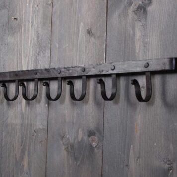 kapstok haak factory 7 haken breed 70 cm hoog 9 cm diep 9 cma