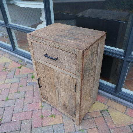Nachtkastje Oslo XL met lade en deur oud vergrijsd hout TIJDELIJK UITVERKOCHT - Afbeelding 2
