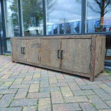 tv dressoir 4 deuren vergrijsd hout hoog 55 cm breed 180 cm diep 45 cm barnwood truckwood railway wood tv meubel