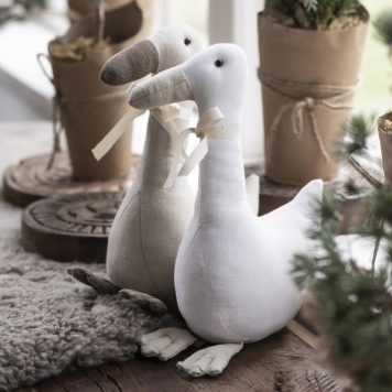 gans medium nostalgie wit hoog 27 cm breed 10 cm diep 21 cm ib laursen goose medium white1