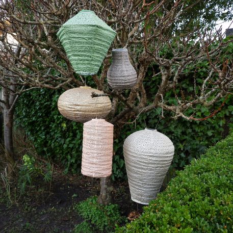 solar buiten lampionnen lumiz balloon xl licht taupe cylinder roze bulb taupe diamond licht groen oval 40 cm goud