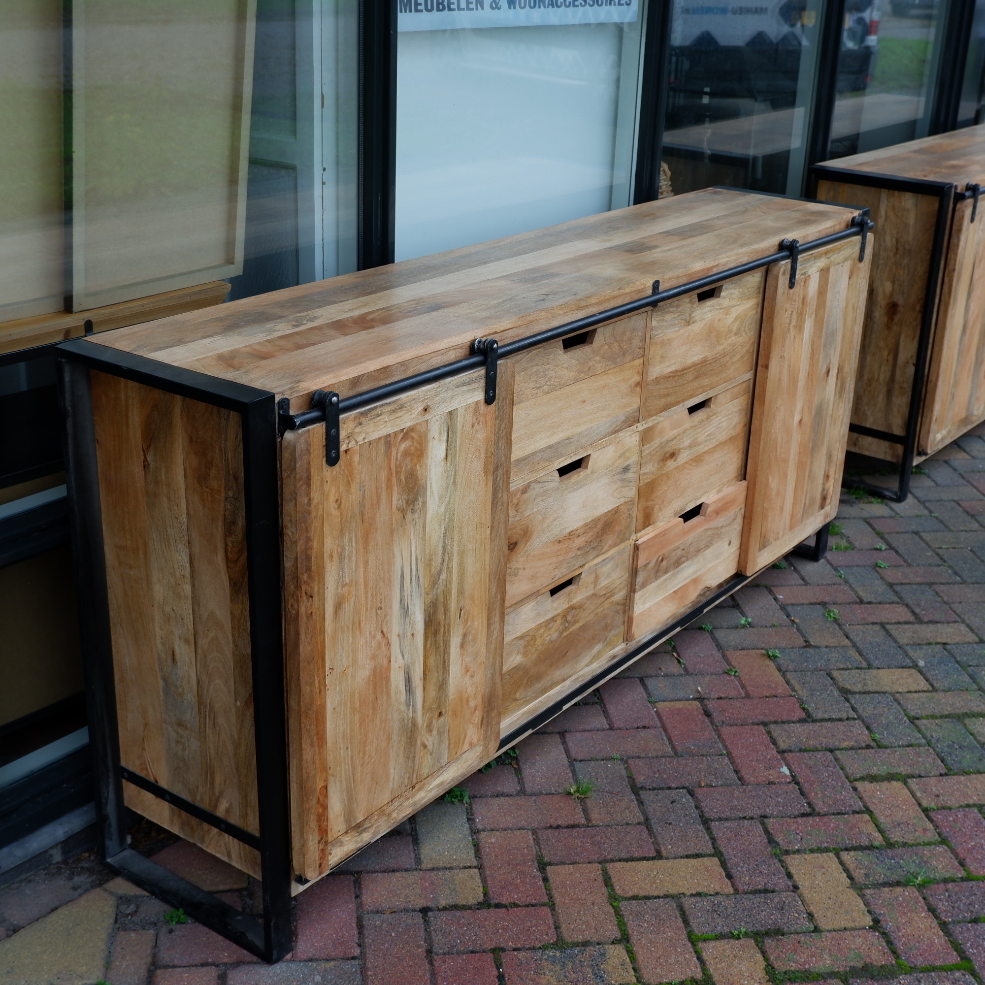 Beau travail dressoir XL 2 schuifdeuren en 6 lades GERESERVEERD - Afbeelding 14