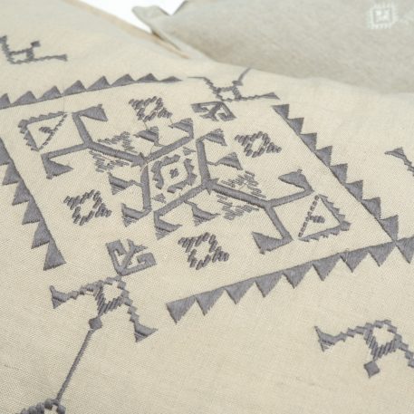 Kussenhoesje 40x60 naturel linnen met donker grijs embroidery - Afbeelding 5