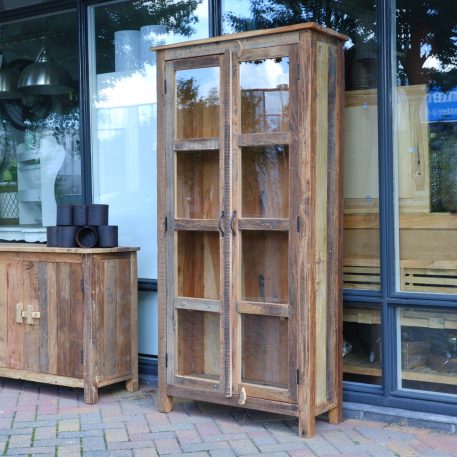authentiek truckwood vitrinekast 2 deuren hoog 180 cm breed 90 cm diep 35 cm reclaimed wood railway wood sleeper wood