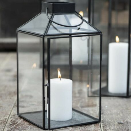 lantaarn Norr factory black metaal en glas hoog 30.5 cm breed 16 cm diep 16 cm ib-laursen lantern norr with inclined glass top10