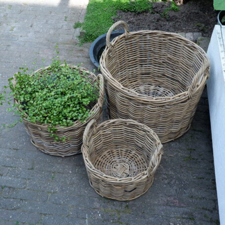 Mand met grepen rond grijs rotan 3 maten - Afbeelding 3