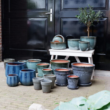 bloempot mos groen set van 3 glazed egg pot moss green diameter 10.5 14 en 17 cm en diverse andere potten1