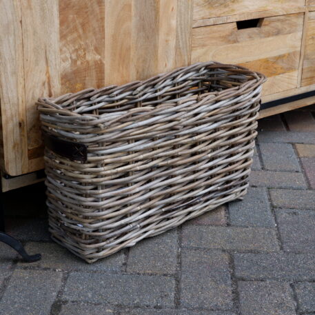 grijs rotan mand rechthoek met leren grepen grijs riet vensterbankmand koboo grey hoog 30 cm breed 50 cm diep 18 cm1