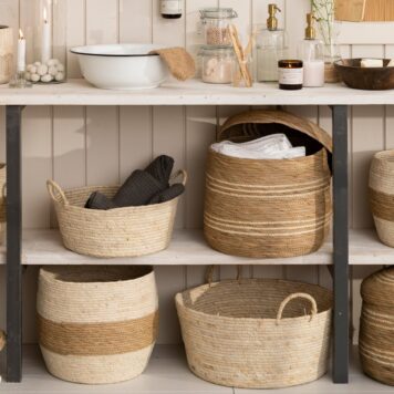 mand rond met grepen off white 3 maten diameter 50 45 en 38 cm ib-laursen basket set of 3 round with handles cream3