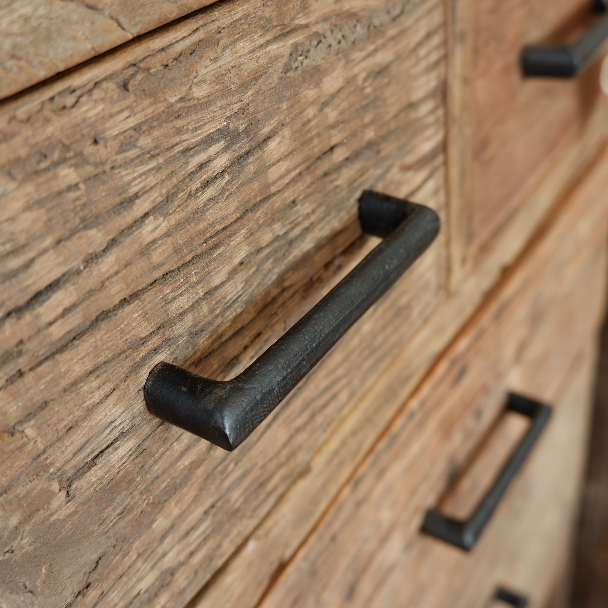 be uniq handgreep urban kast greep ladegreep breed 12 cm hoog 2.7 cm smeedijzer antiek zwart3