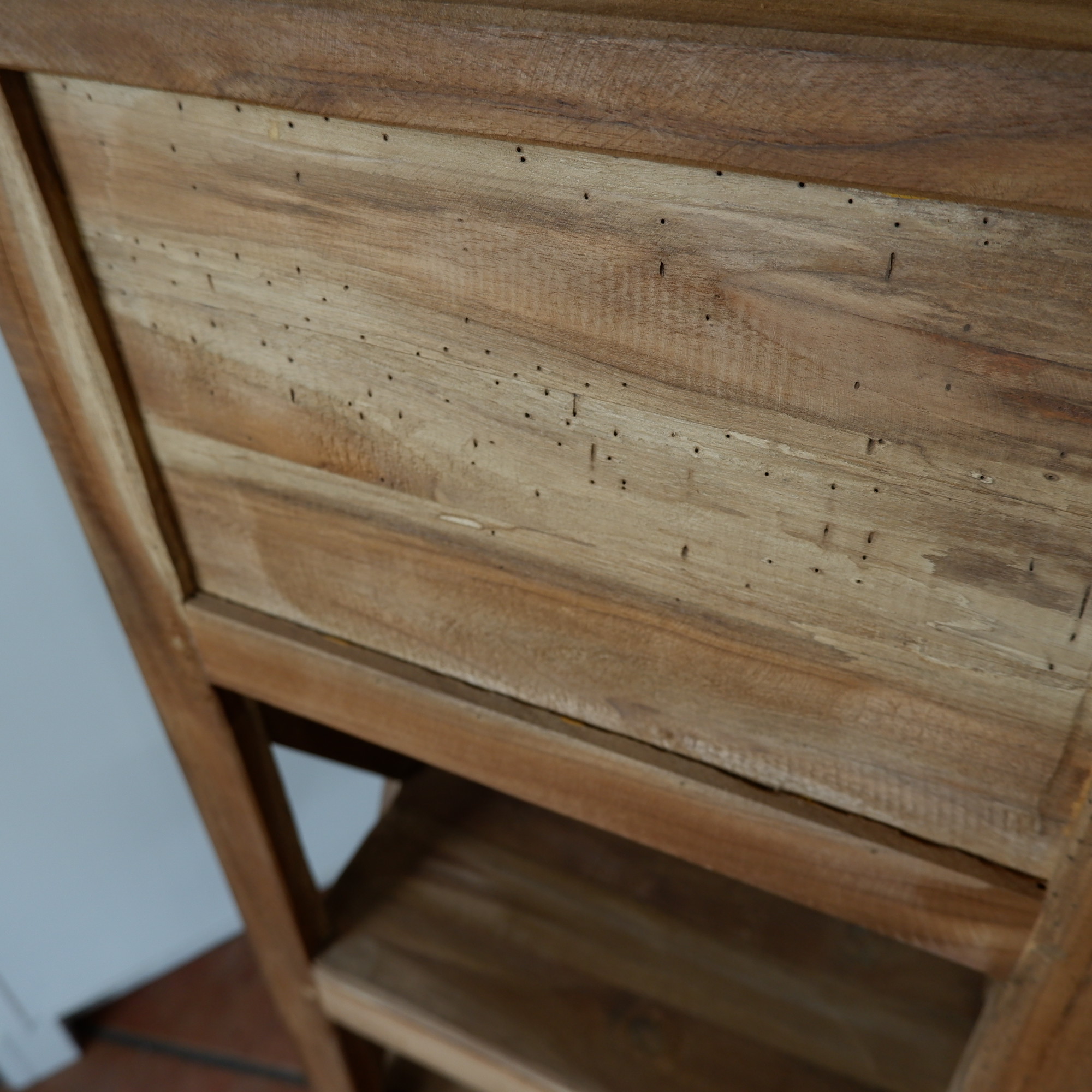 Kastje Cross met lade en 2 planken oud teak - Afbeelding 14