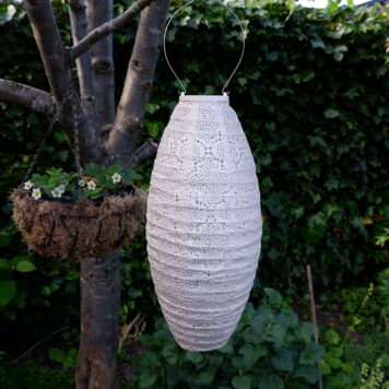lumiz solar lampion long oval 20 cm tyvek patroon bazaar kleur soft blush is heel zacht beige met vleugje zalm