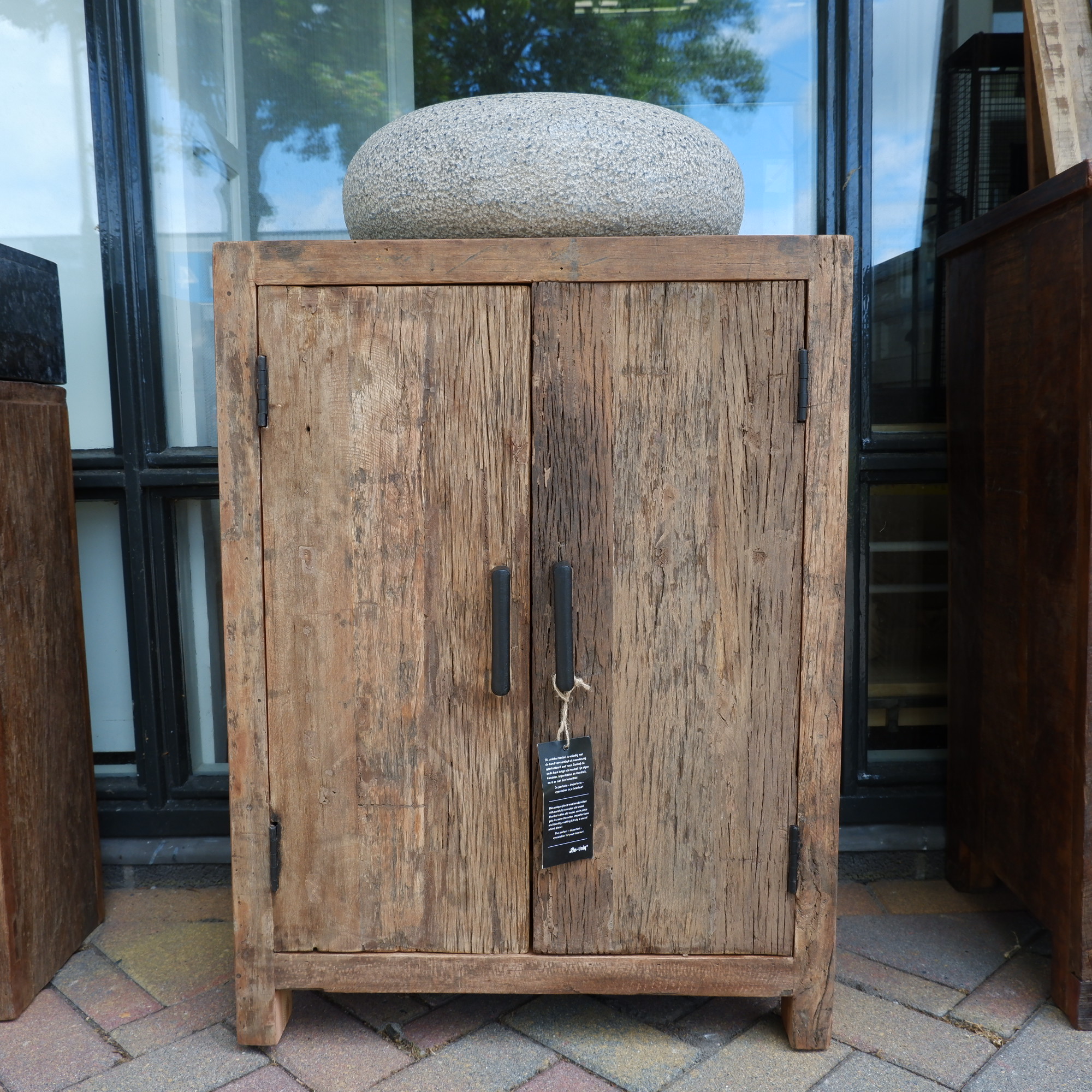 2-deurs kastje oud vergrijsd hout Limited edition - Afbeelding 2