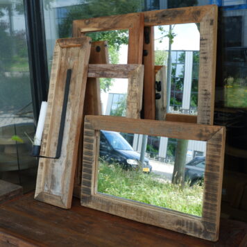 spiegel truckwood oud hout 45x29 cm en 29.5x60 cm horizontaal en verticaal
